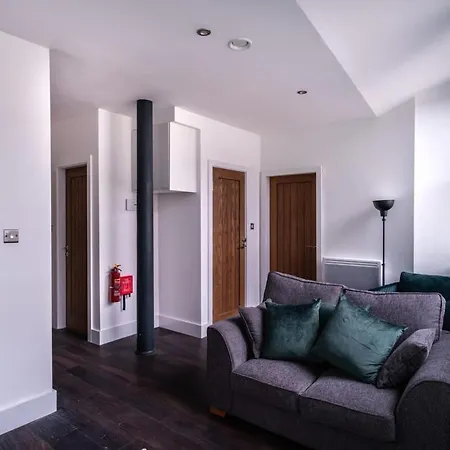 1 Bed Apartment In Central Liverpool W Balcony Extérieur photo