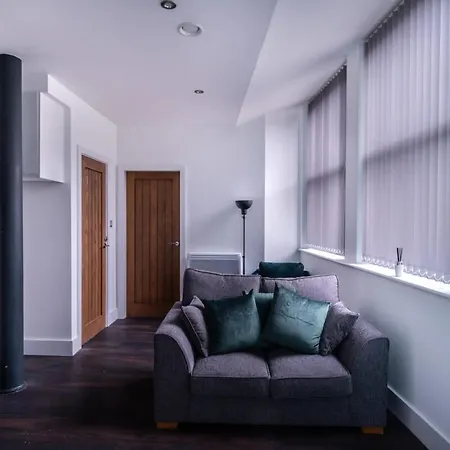 1 Bed Apartment In Central Liverpool W Balcony Extérieur photo